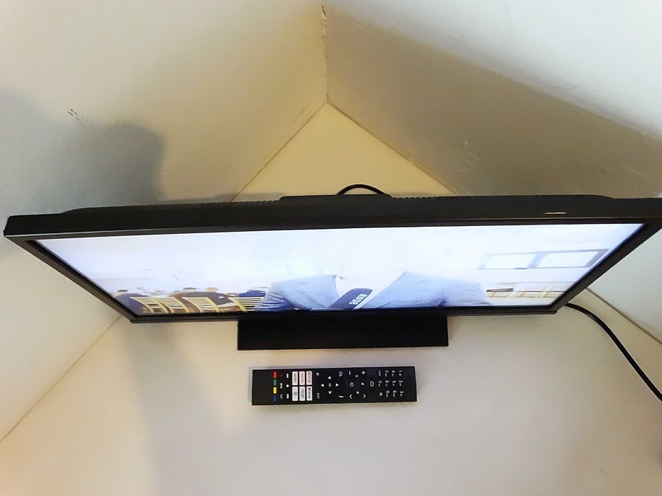 Telewizor Smart TV JVC LT-24VH5156 24" LED + Pilot | Wi-Fi / Netflix / YouTube