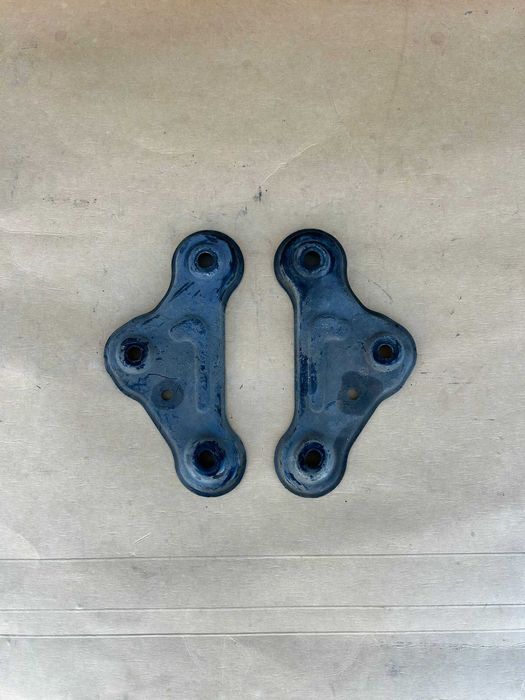 Mocowanie wspornik sanek belki przód prawe lewe Hyundai i40