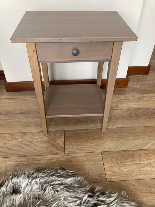 Stoliki nocne Ikea Hemnes