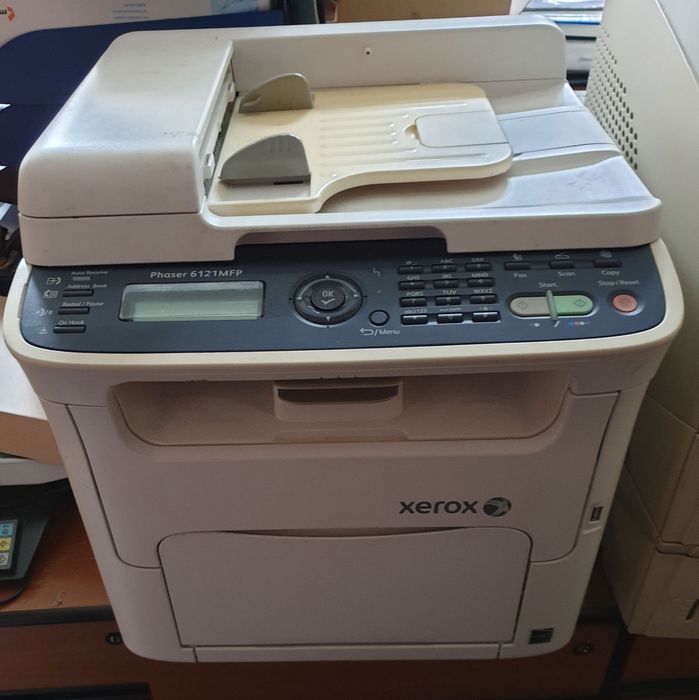 Продам МФУ Xerox цветной