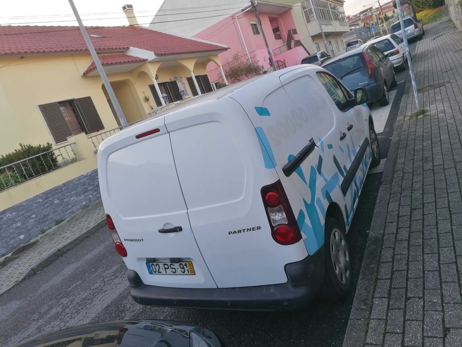 Peugeot Partner Curta