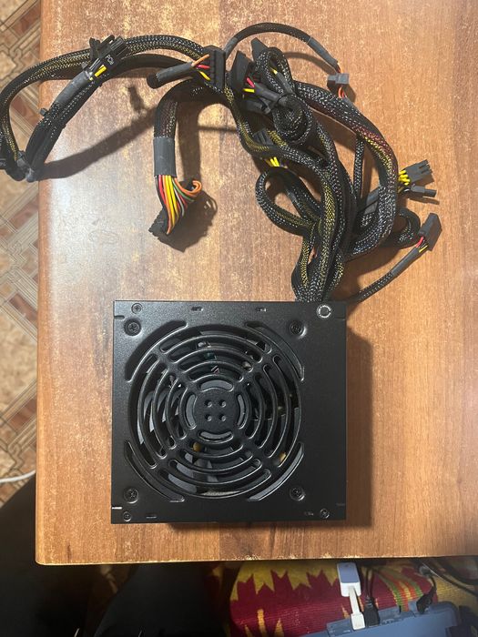 Комплектуючі до ПК