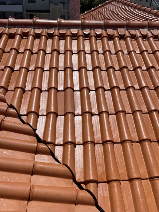 Pinturas, lavagem de telhados e handyman, serviços de pinturas e remodelaçoes.