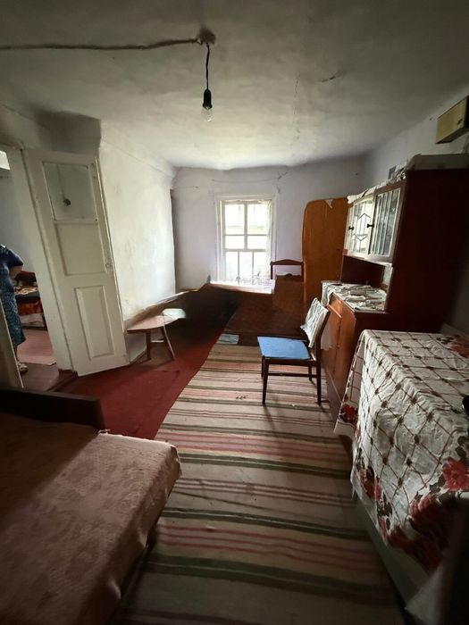 Продаж будинку с.Озерне. Білоцерківський район.