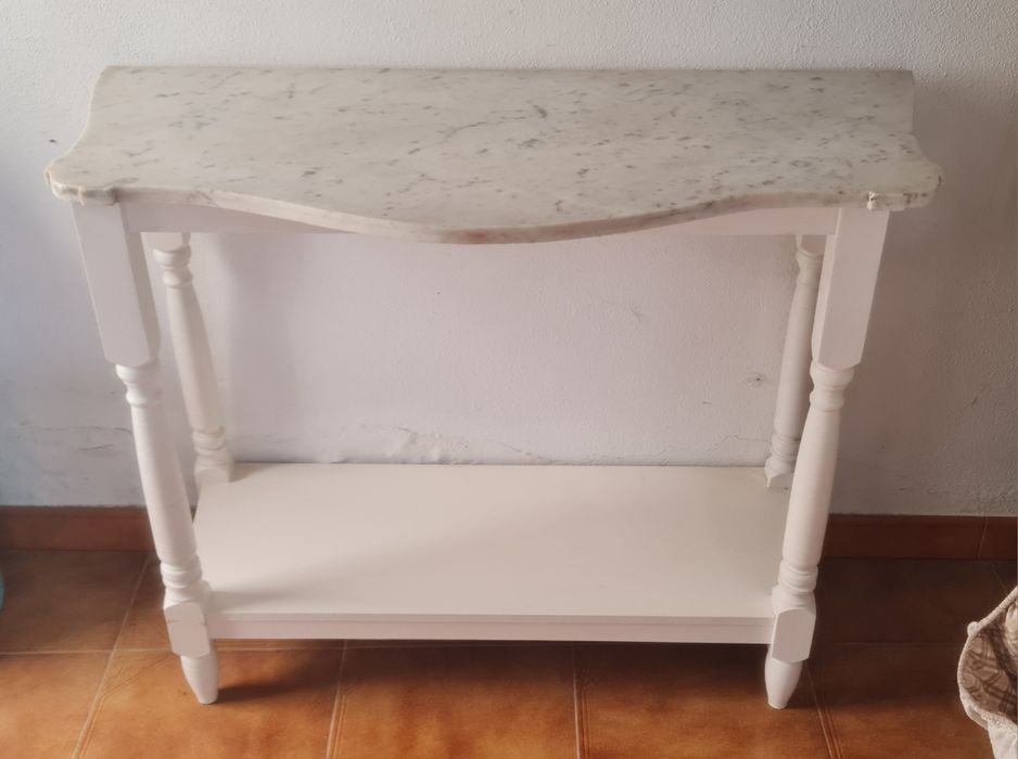 Movel entrada tampo pedra