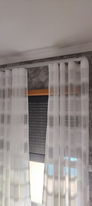 Cortinados onda com calha.