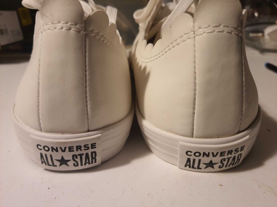Białe nowe damskie tenisówki Converse, rozm. 40,