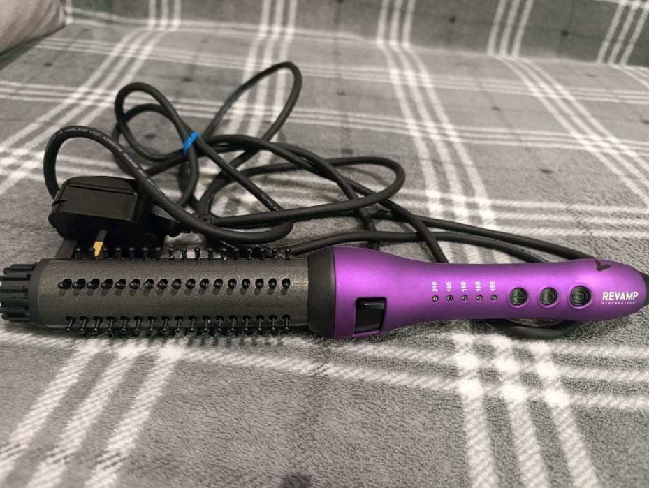 Продам плойку revamp