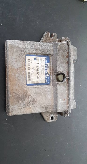 Centralina motor / ECU RENAULT Clio II (BB0/1/2_, CB0/1/2_)