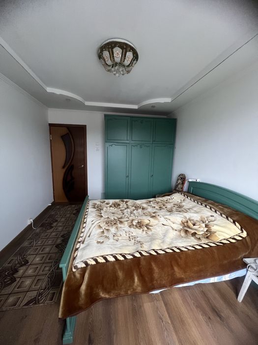 Продам 3 кімнатну квартиру