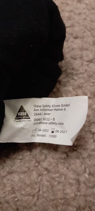 Rekawiczki robocze ocieplane wodoodporne.