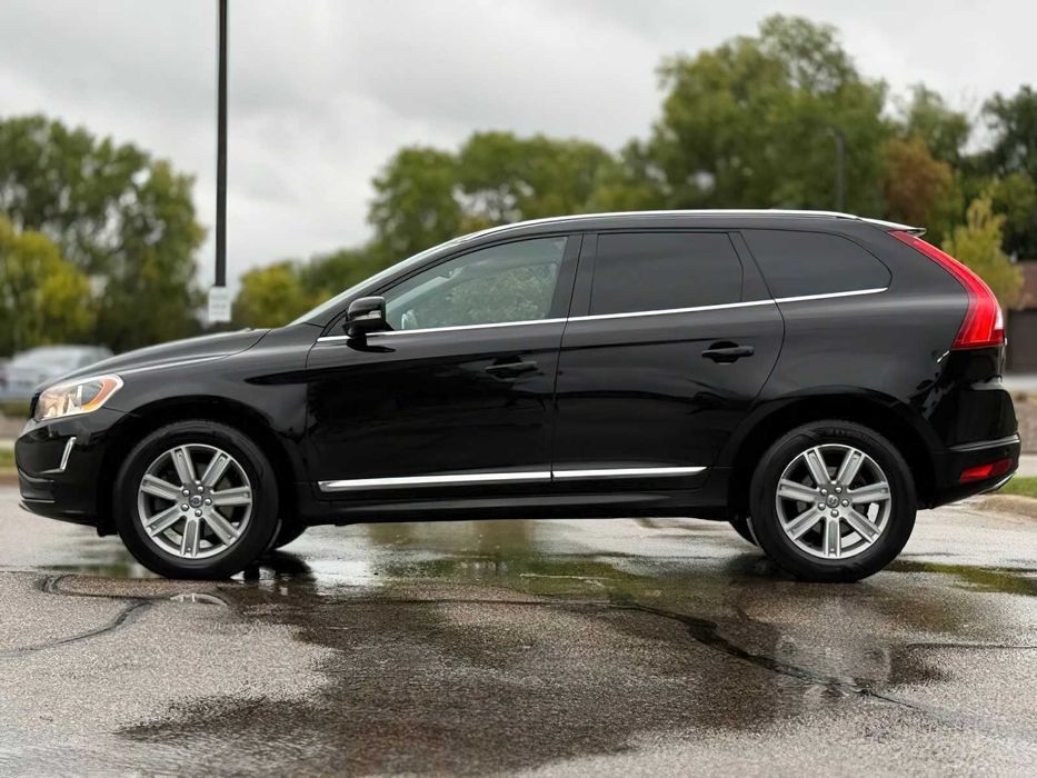 Volvo XC60      2016