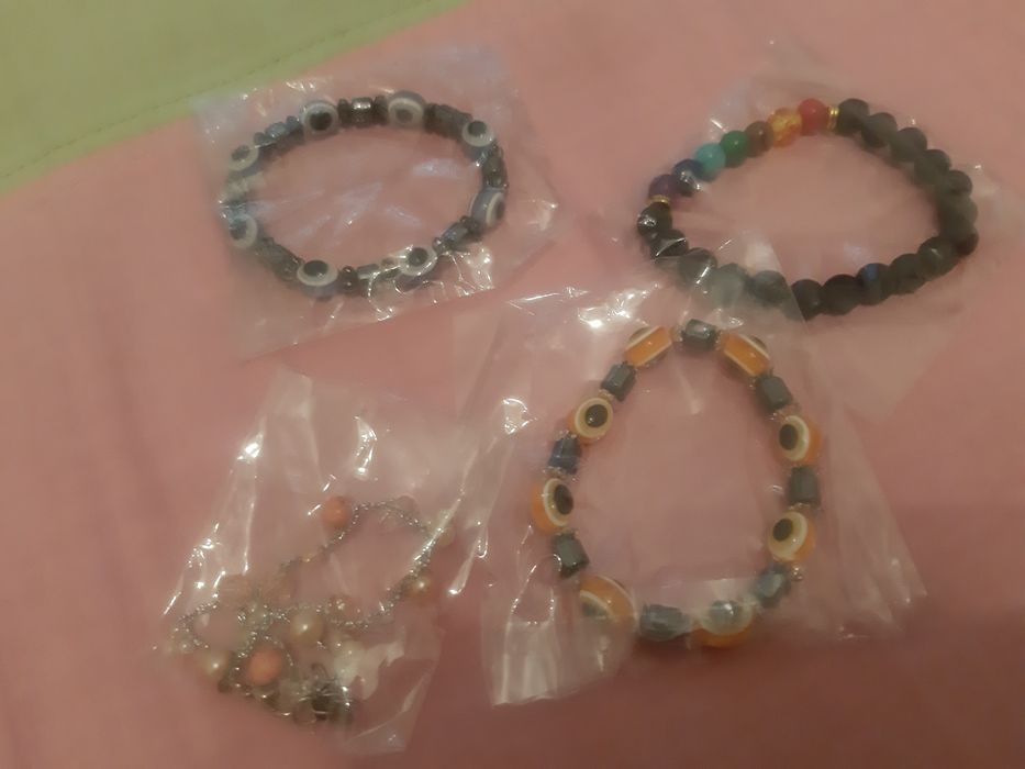 Pulseiras várias