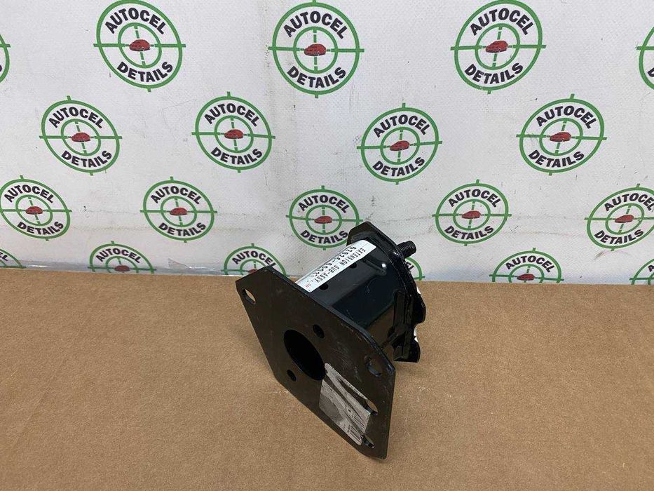 Пятак переднего усилителя LC 200, левый, правый