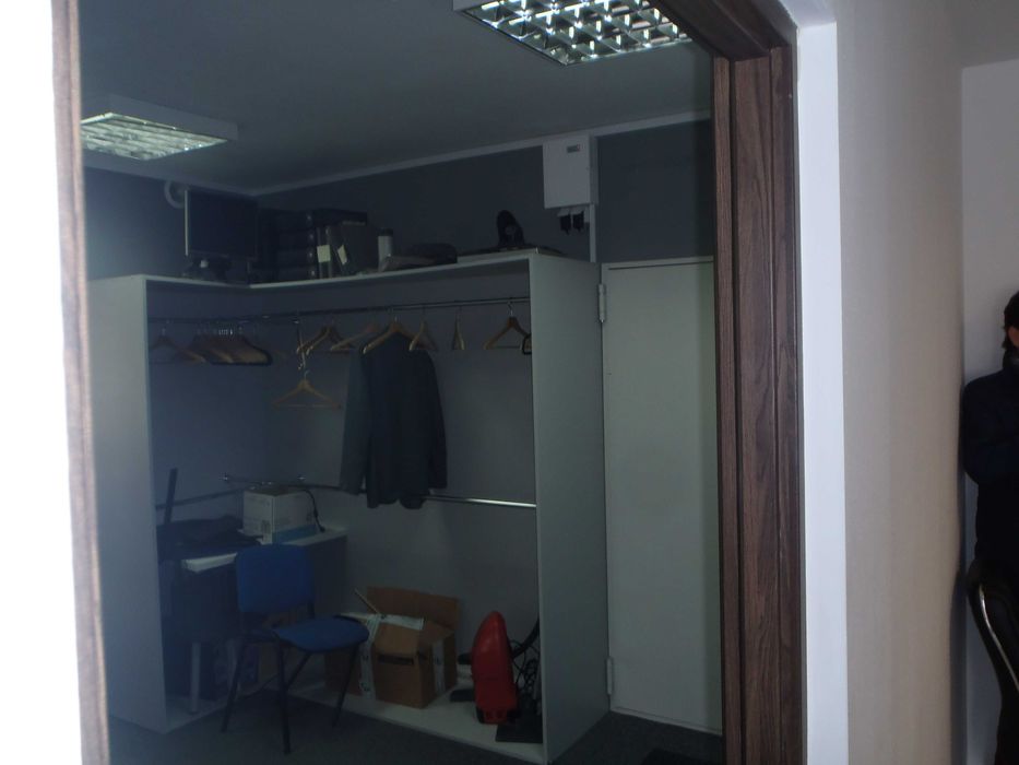 wynajmę ładne biuro  210m2 winda 4 pokoje super lokalizacja niska cena