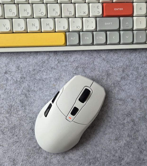 Ігрова миша KYSONA Uranus PRO - PAW3395/54gr/8K