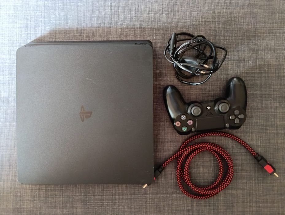 Playstation 4 Slim, 500GB Preto, Dualshock,