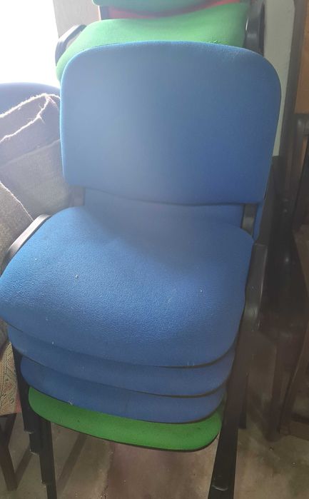 Vendo Diverso Material de Escritório