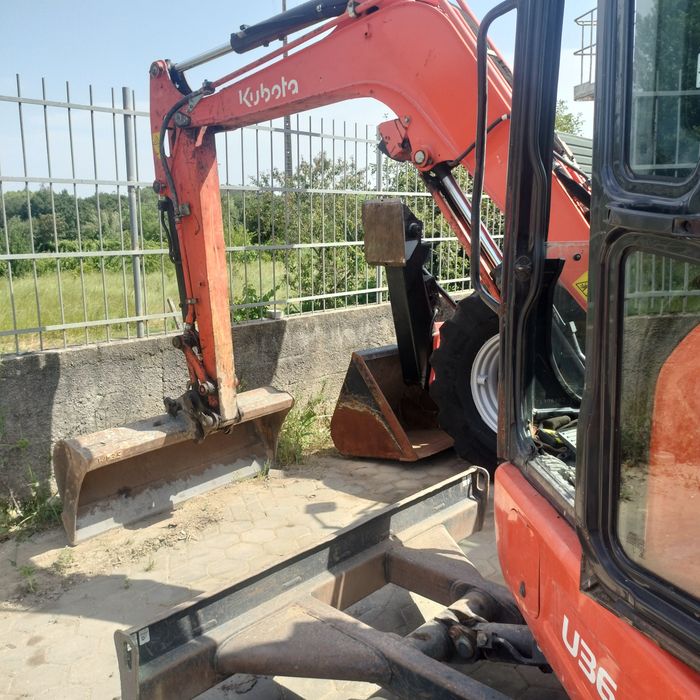 Mini giratória Kubota U36-4