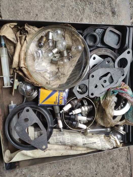 Панель от ваз 2105 и много других запчастей для ваз 2101