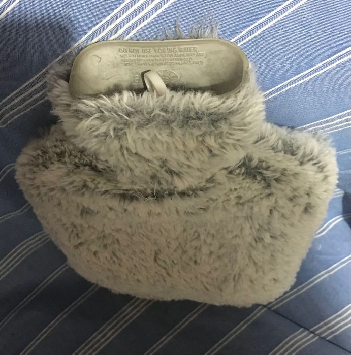 Botija de água quente com capa