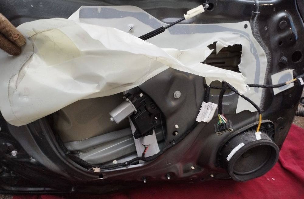 Дзеркало / Запчастини До  дверки  Chevrolet Bolt 2017-2020р