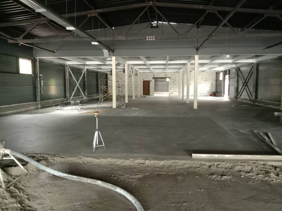 стяжка для теплої підлоги; чорнова стяжка підлоги;