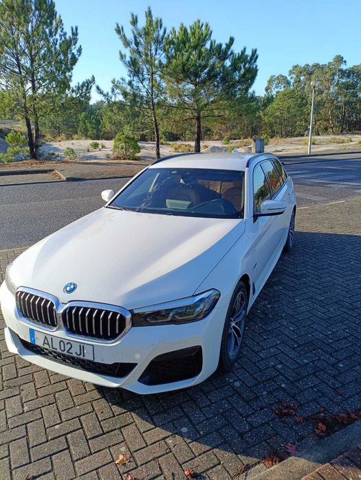 BMW 530E PACK M Viatura Nacional e estimada