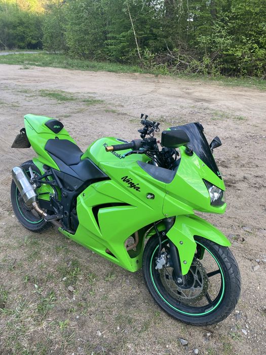 Kawasaki Ninja 250R A2