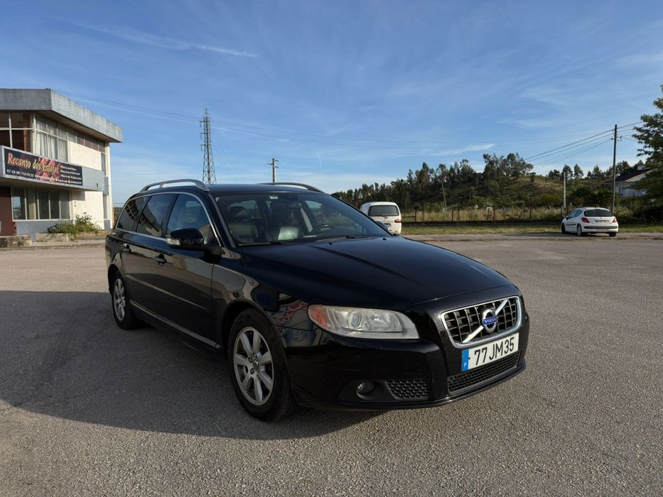 Volvo V70 2010 impecável