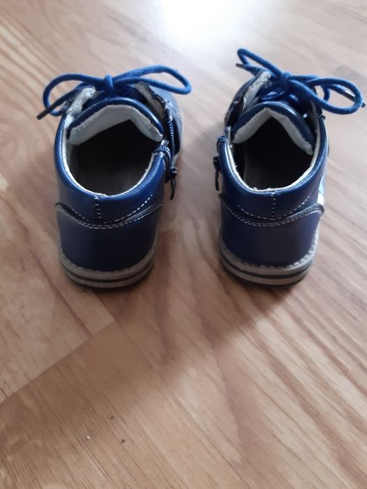 Buty r. 25 półbuty wiosenne jesienne dla chłopca