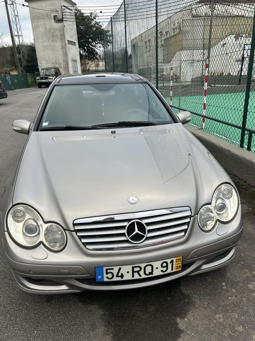 Mercedes benz c220 sport coupé