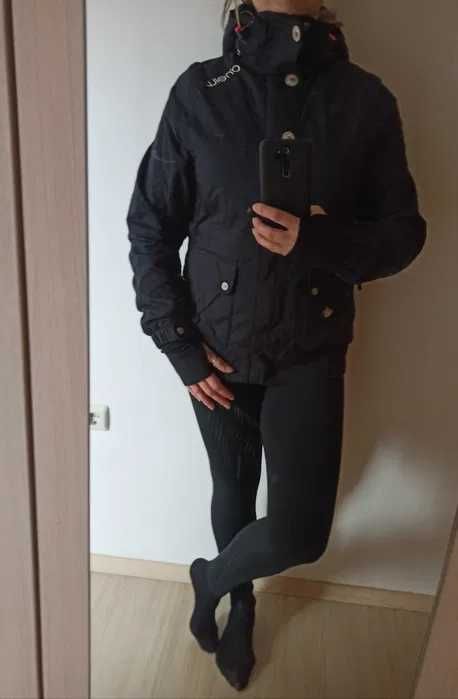 Фирменная женская лыжная куртка O'Neill , размер М