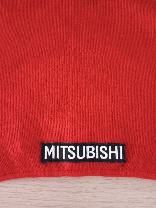 Cachecol Mitsubishi