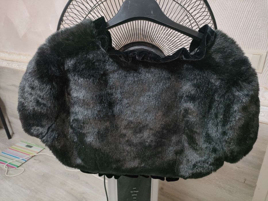 Меховая жилетка  , болеро