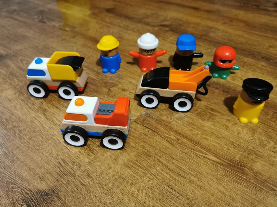 Zestaw samochodów z ludzikami Ikea