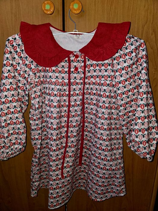 Продам дитячу сукню на зріст 130 см