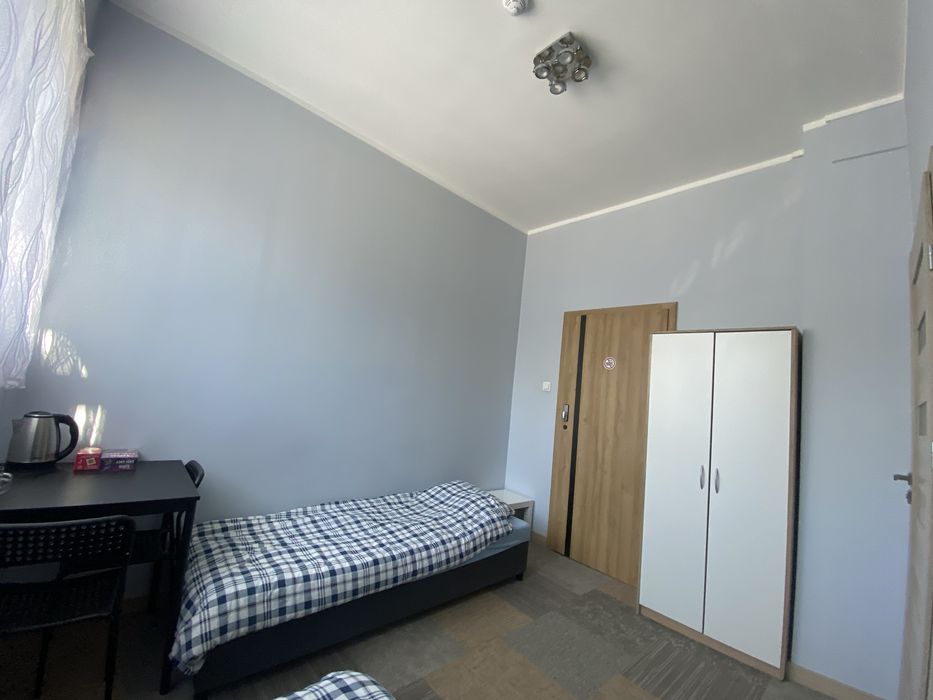 wynajem pokoju od 1800 zł bez kaucji  studentom rodzinom pracownikom