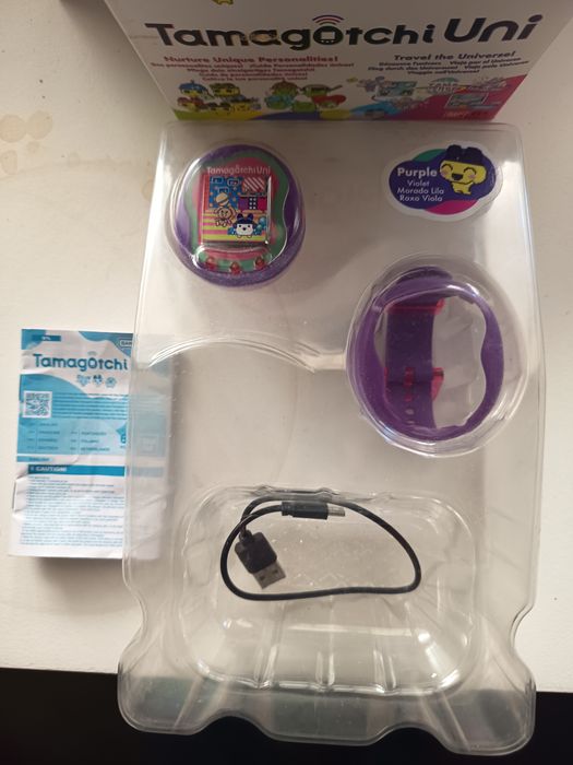 Tamagotchi Uni  Como Novo (Com Wi-Fi e Ecrã a Cores).