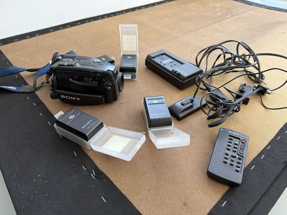 Sony video 8 handycam VINTAGE