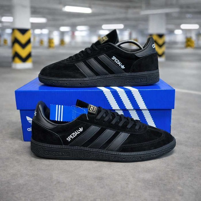 (2232) Акція! Кросівки кеди Adidas Handball Spezial повністю чорні (41-45) адідас
