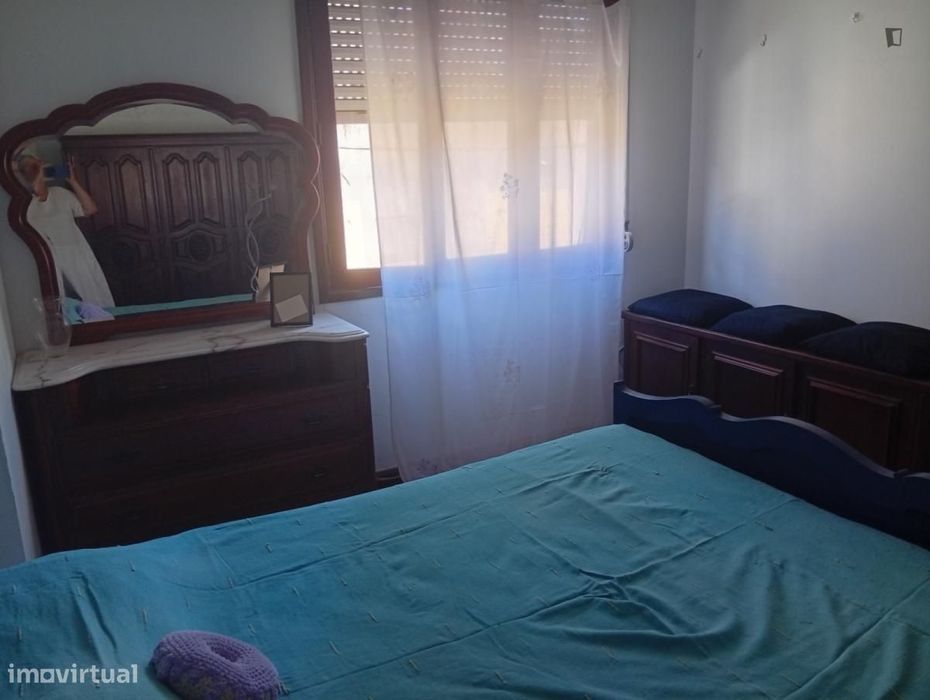 Quarto - localizado em Bonfim Porto
