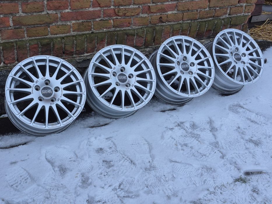 Piękne alufelgi 16" OZ SUPERTURISMO GT 5x112 oryginalne+Gratis
SUPERTU