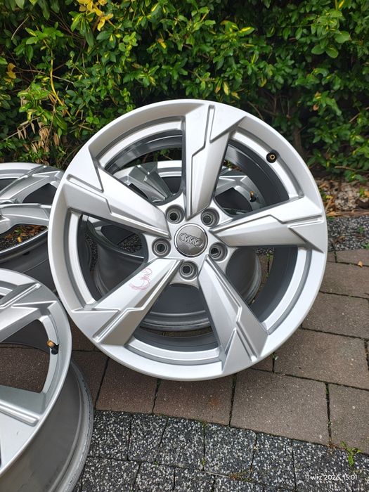 18 Audi 5x112 8J et39 nr 4K0 601025D