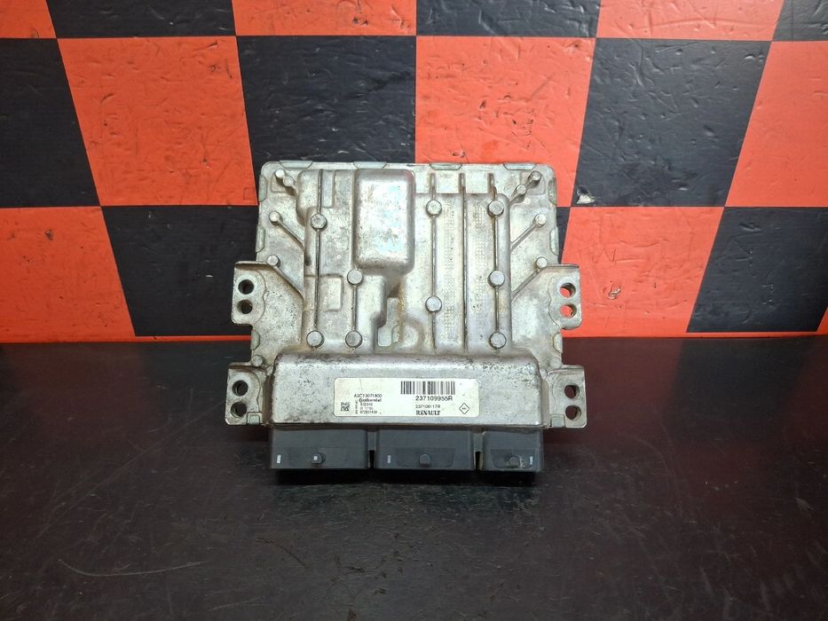 Centralina motor / ECU RENAULT Master III (FV)