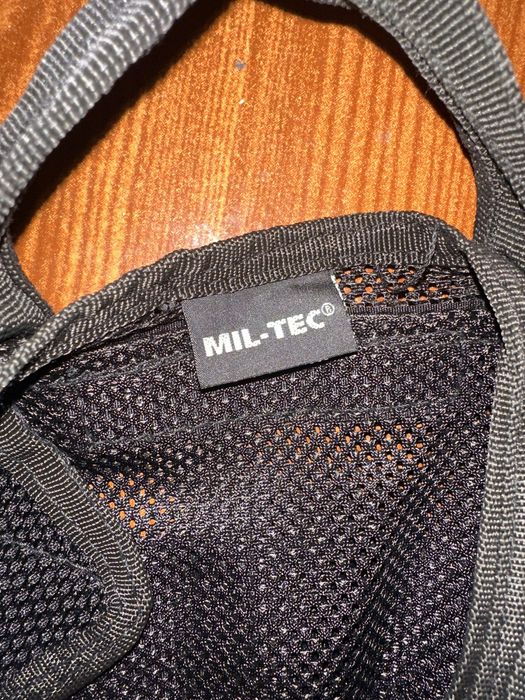 Colete modelo MIL-TEC