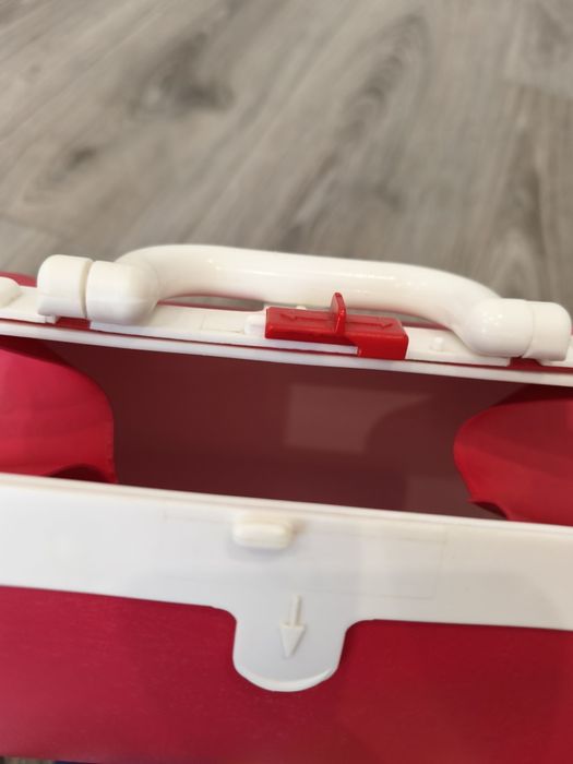 Mala de médico com acessórios