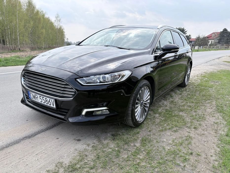 Ford Mondeo Ford Mondeo Mk5 2017 Serwisowany Orginał Lakier