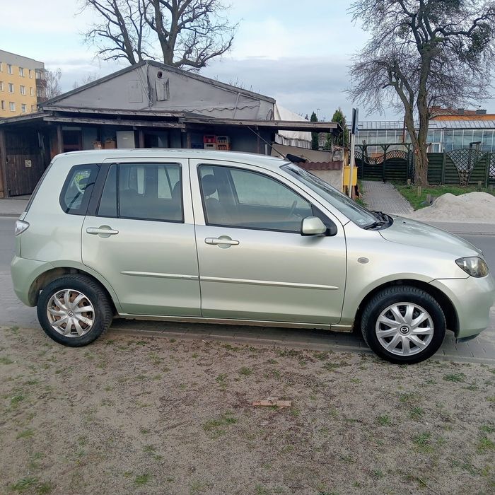 Sprzedam Mazda 2