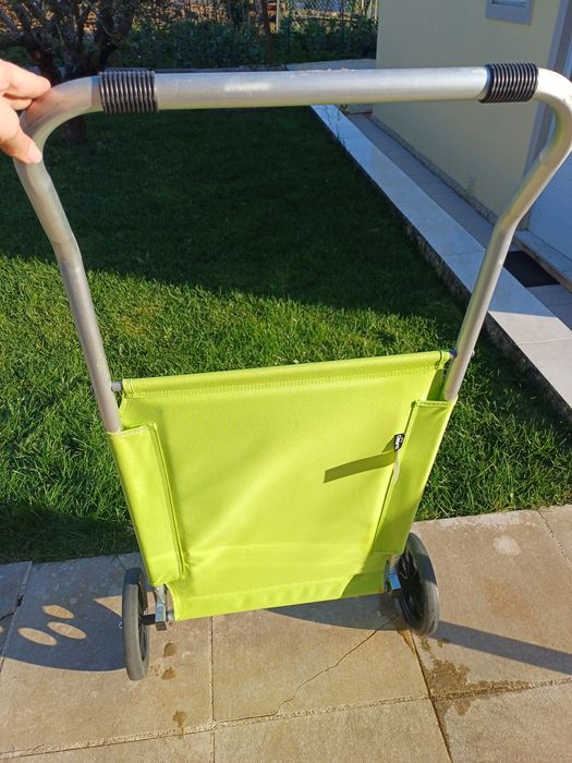 Cadeira de praia com rodas